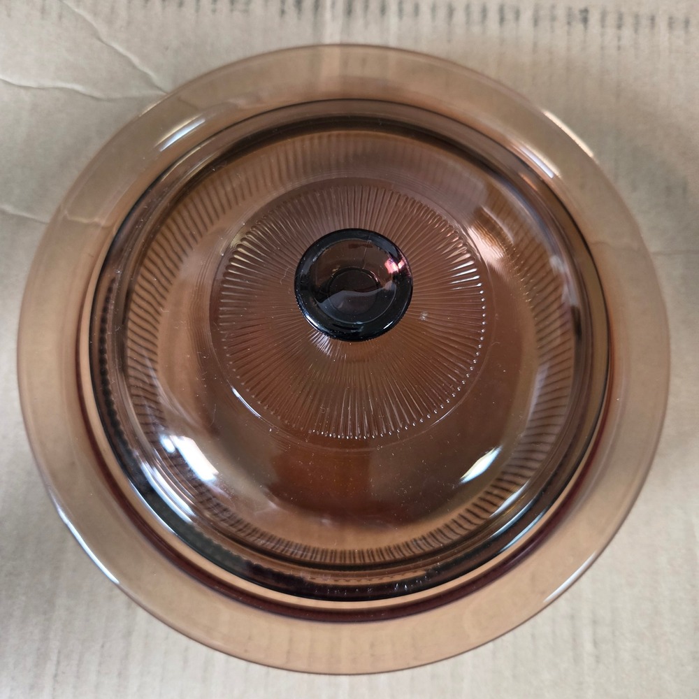 Vision Corning Amber Glass 1 Quart Round Casserole Dish with Lid V-31-B USA
